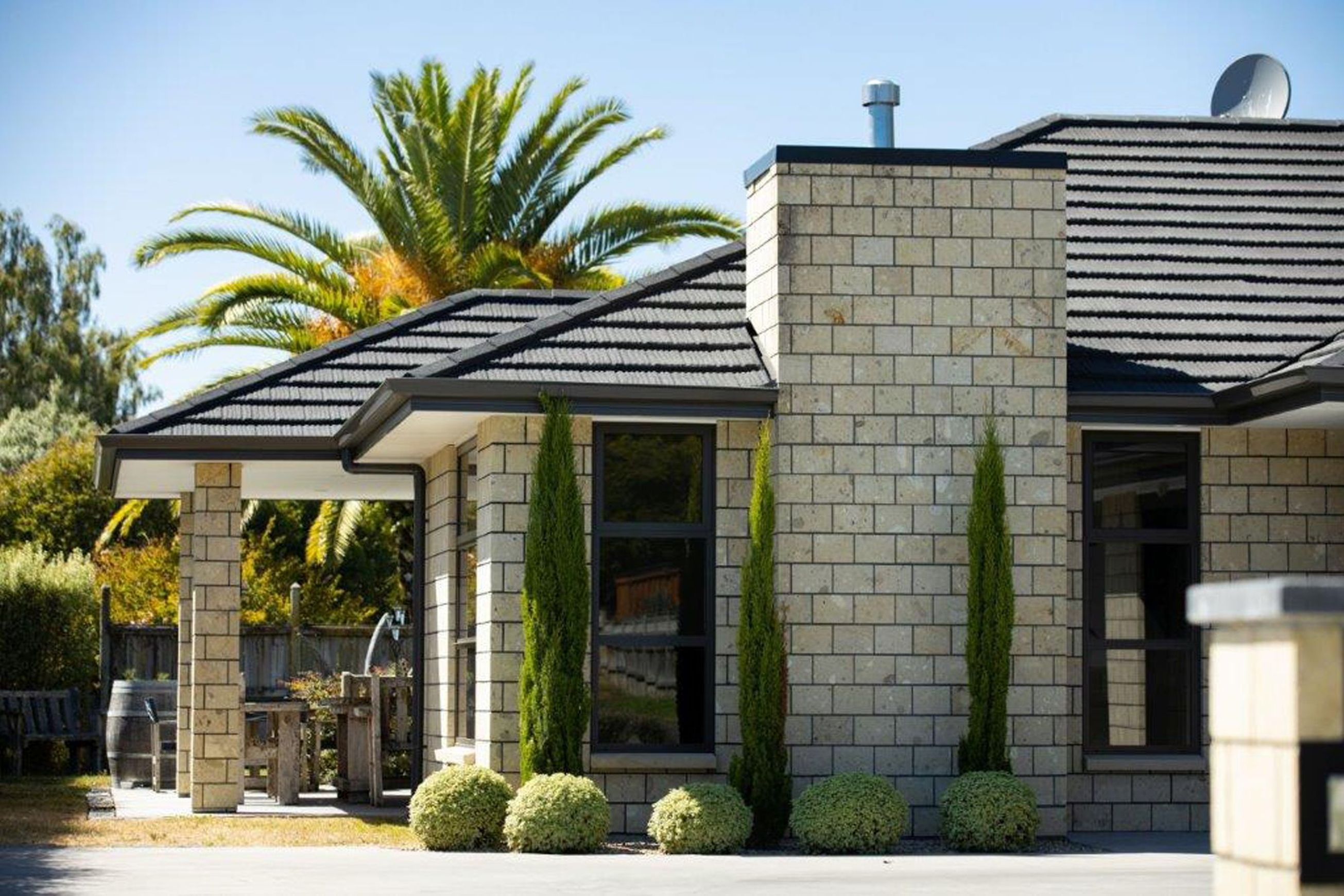 Natural Ahi Bricks
