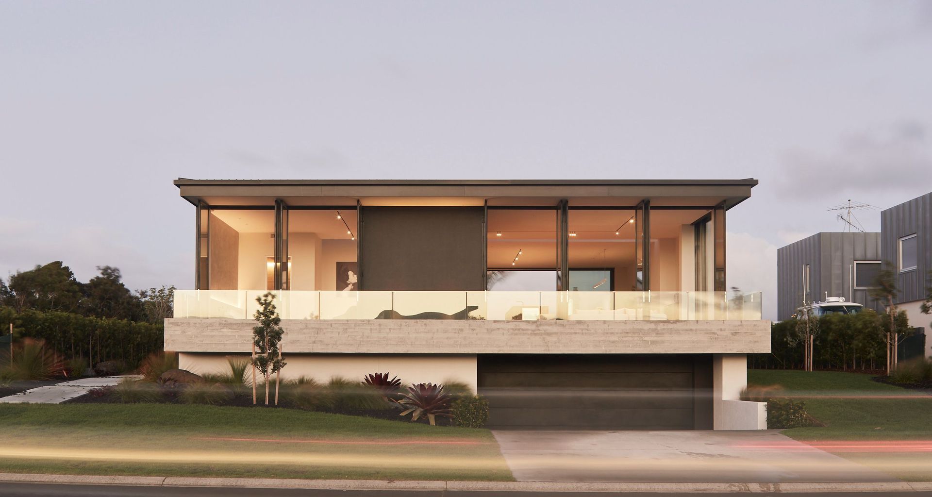 Omaha House banner