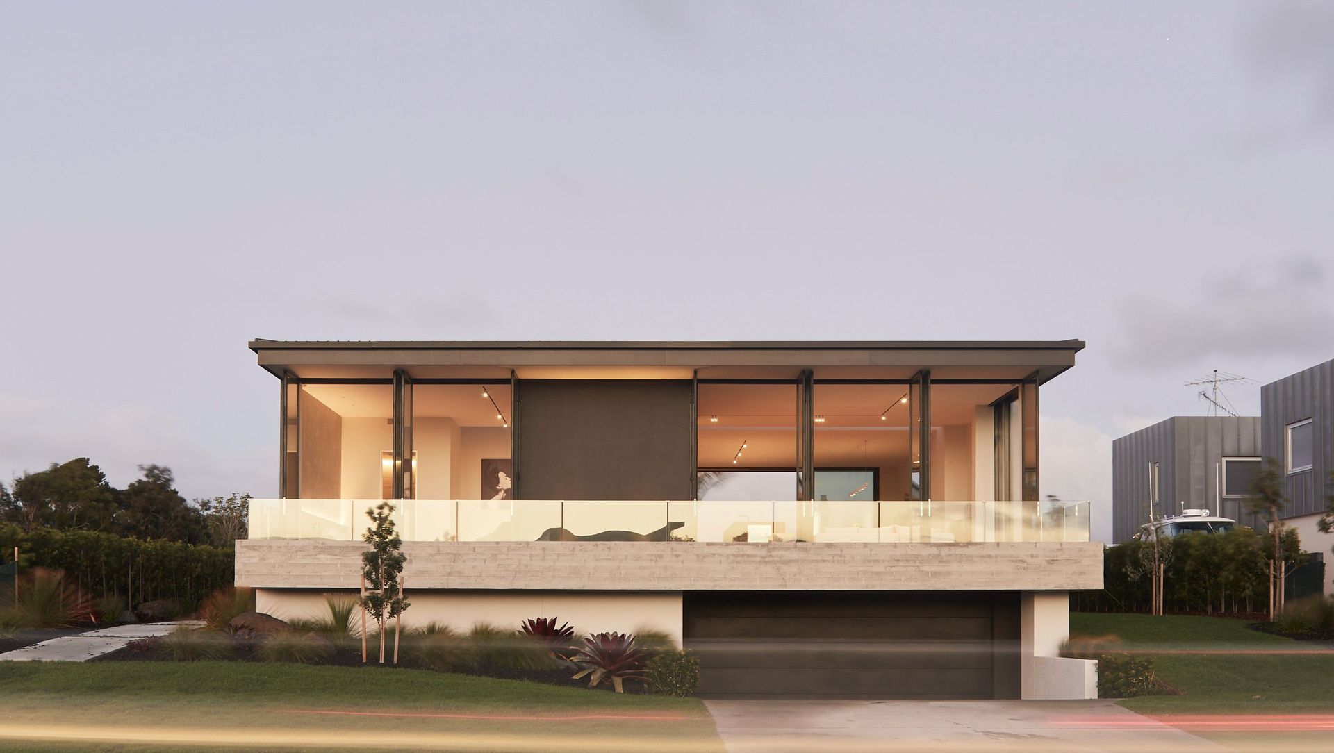 Omaha House banner