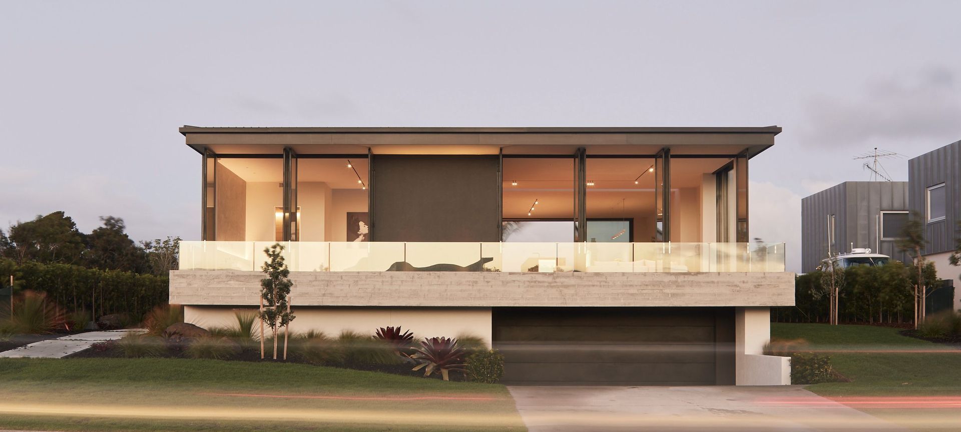 Omaha House banner