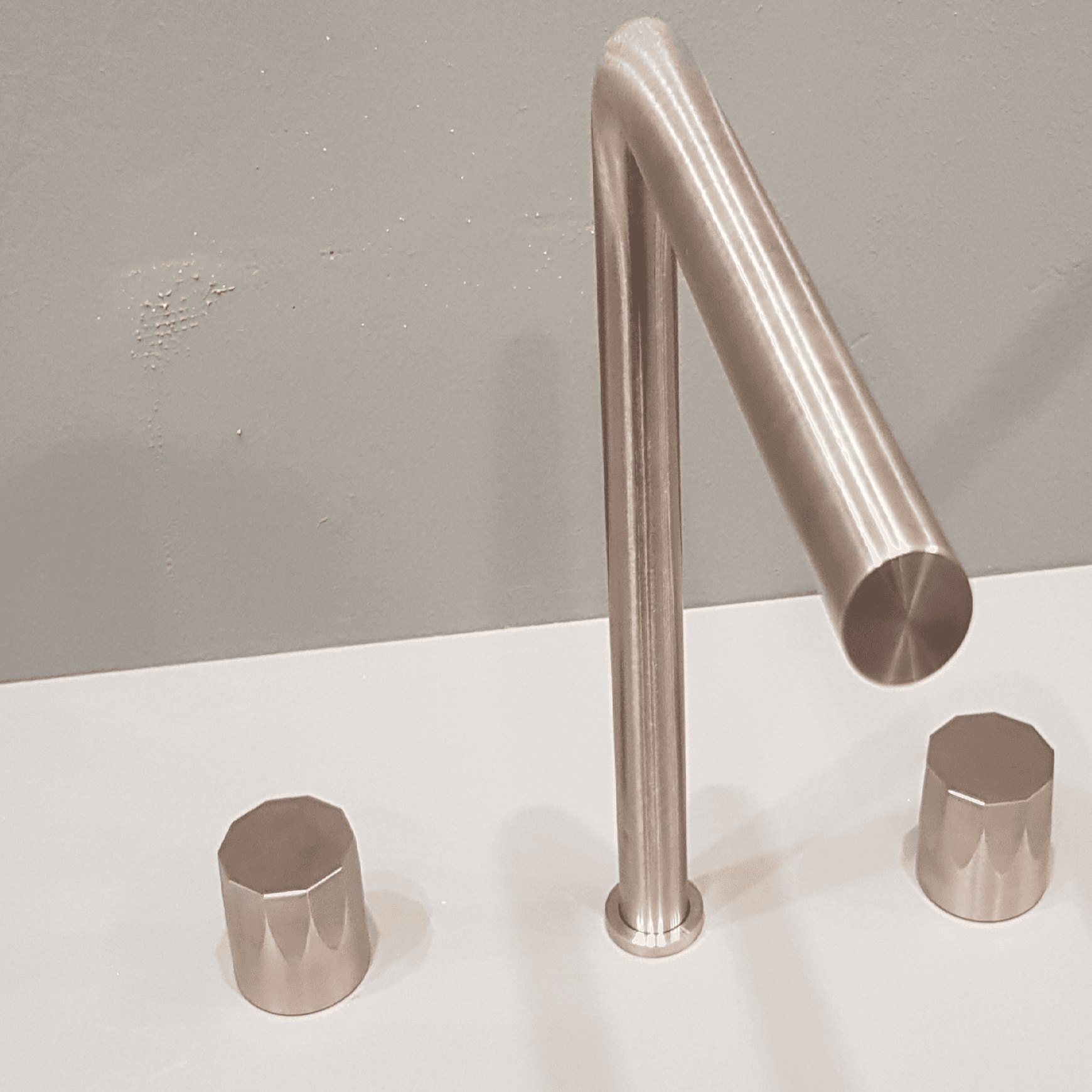 New Collections: HB - Stereo - Modo
