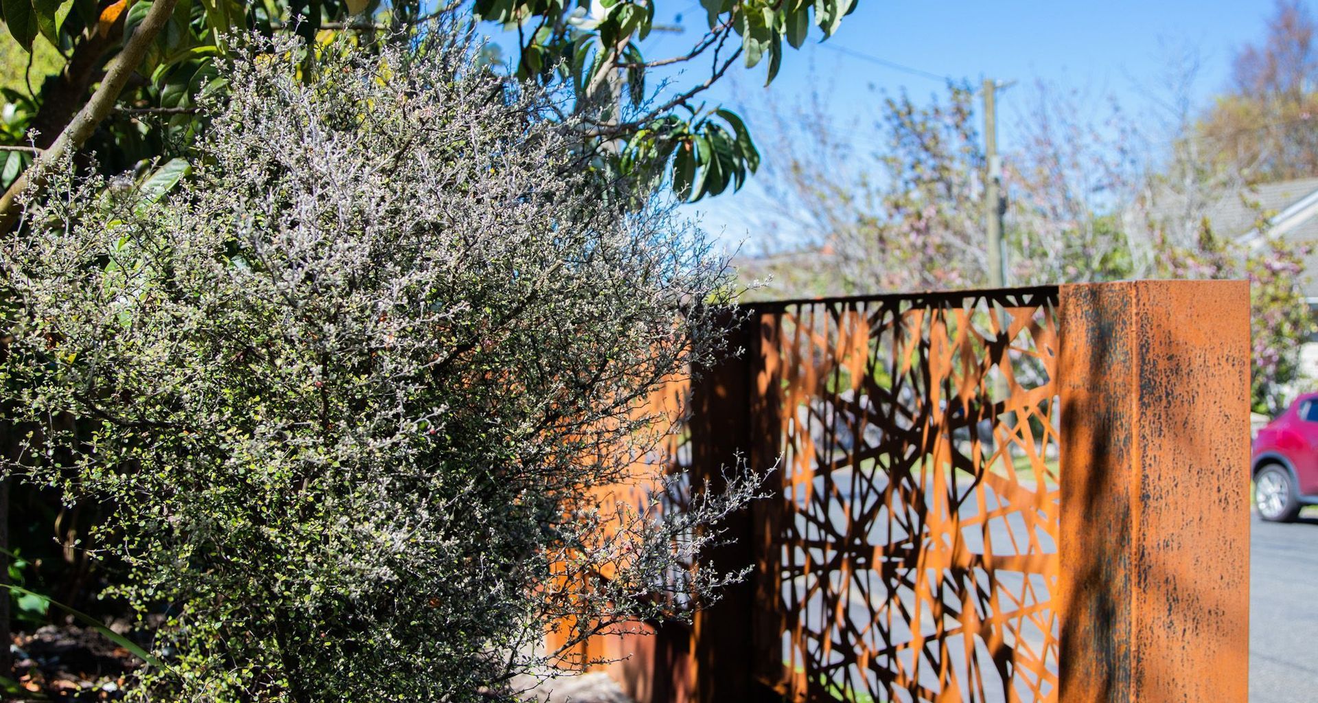 New Rusty Fence banner