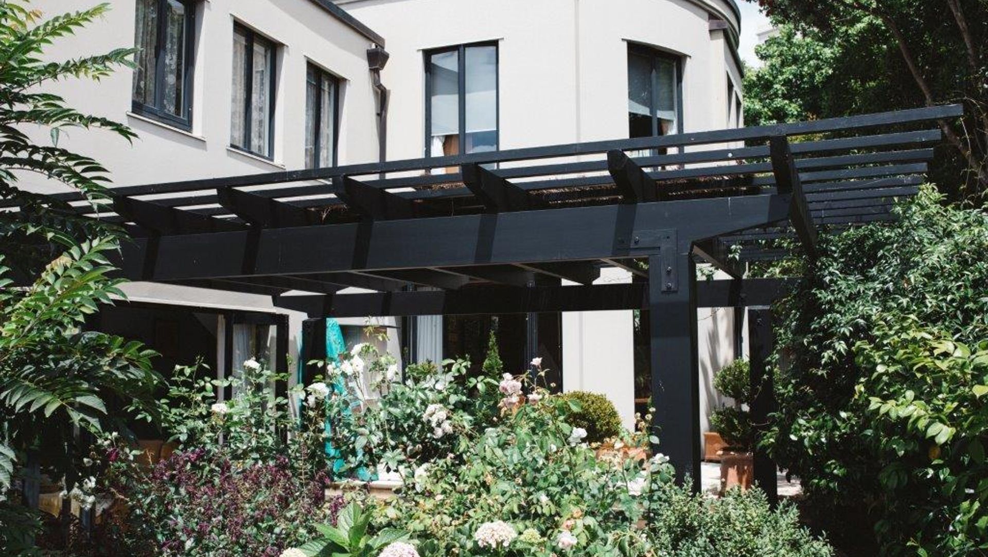 Newmarket Pergola banner