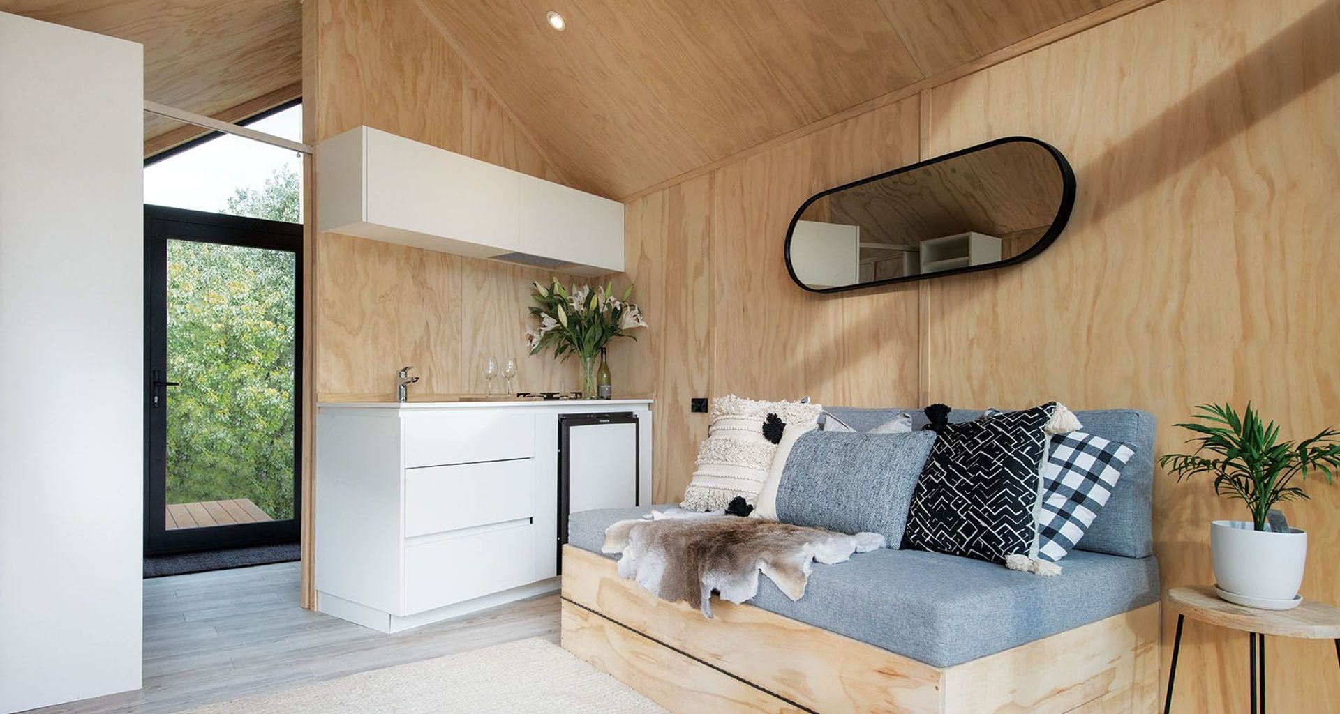 Nook Tiny House banner