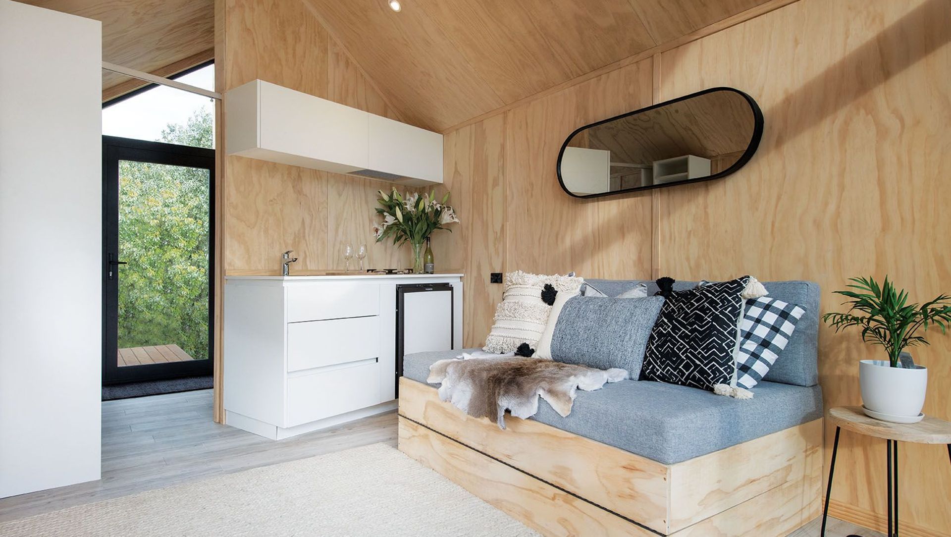 Nook Tiny House banner