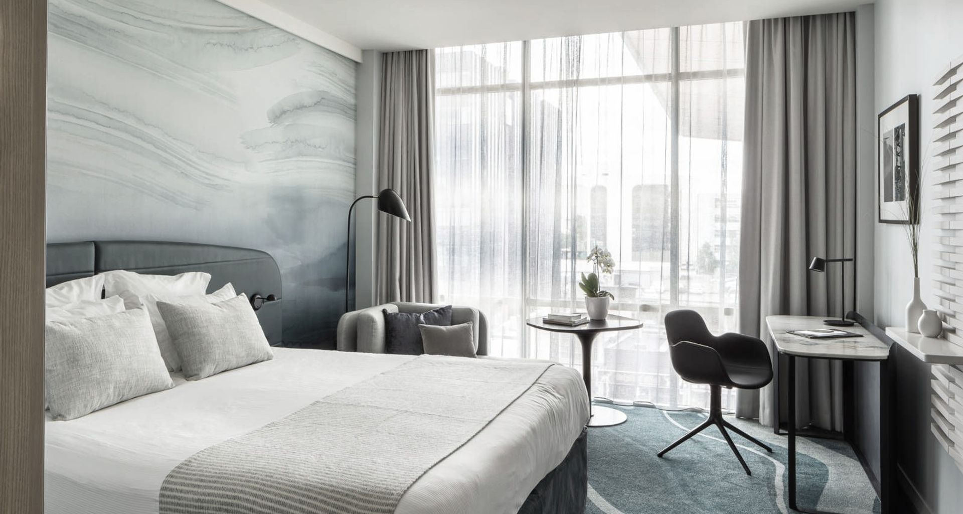 Novotel Tainui banner