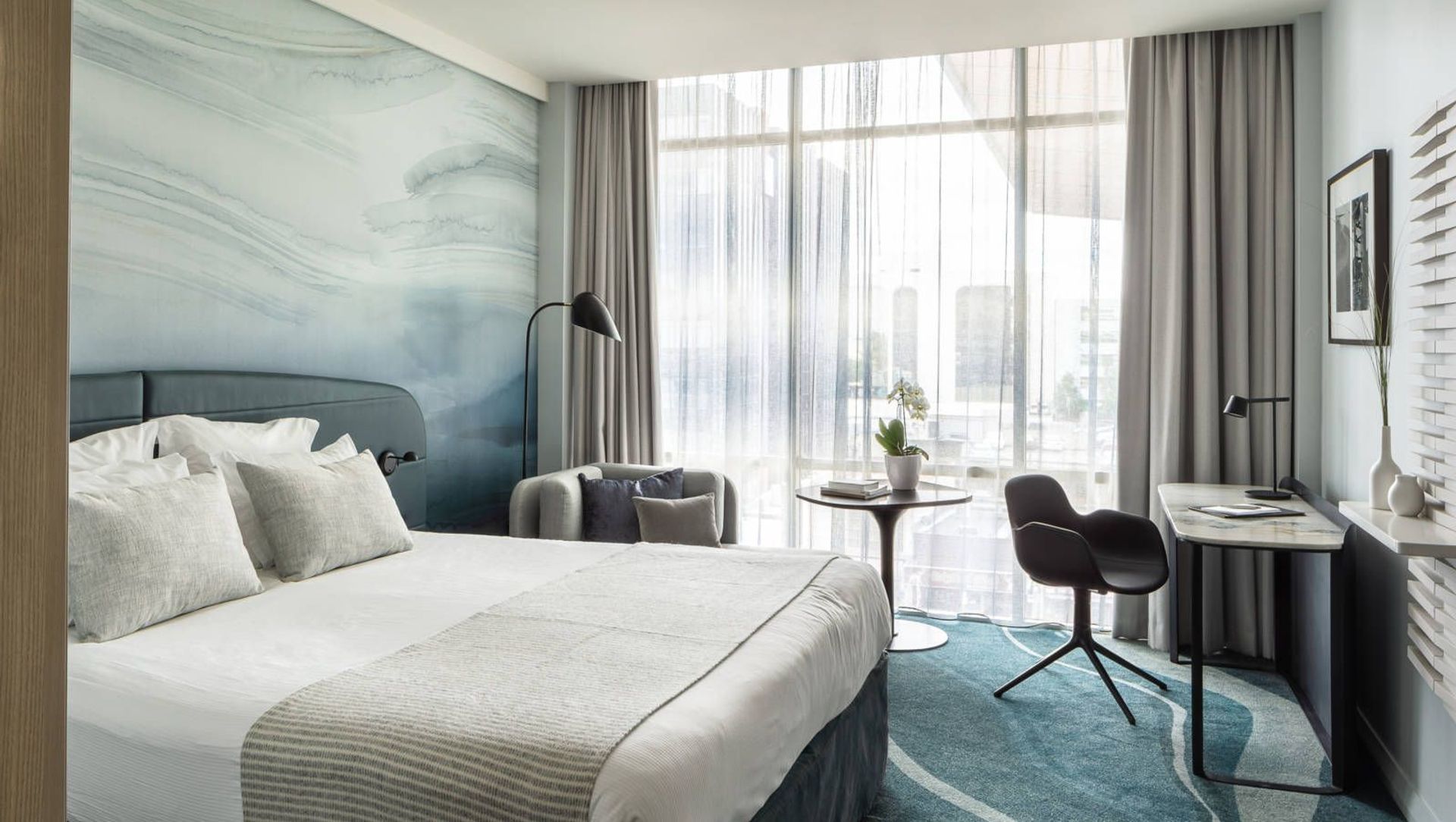 Novotel Tainui banner