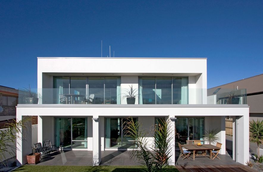 Oceanbeach Contemporary Living