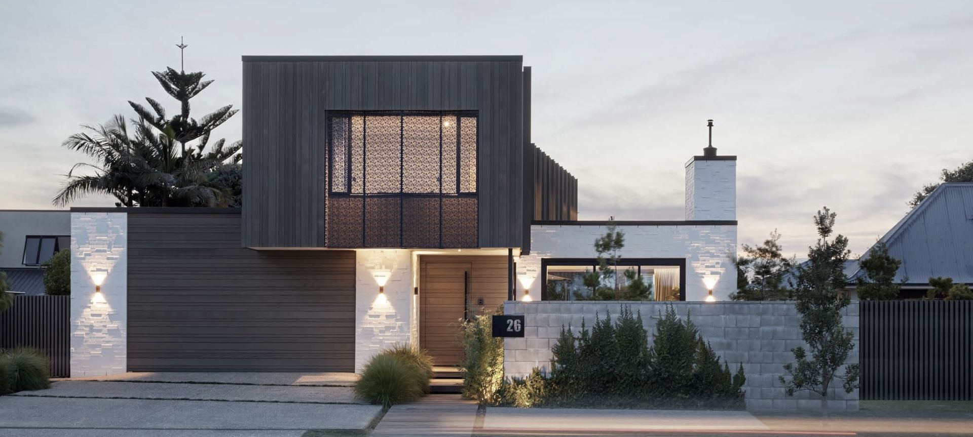 Oceanbeach Road House: a private oasis banner