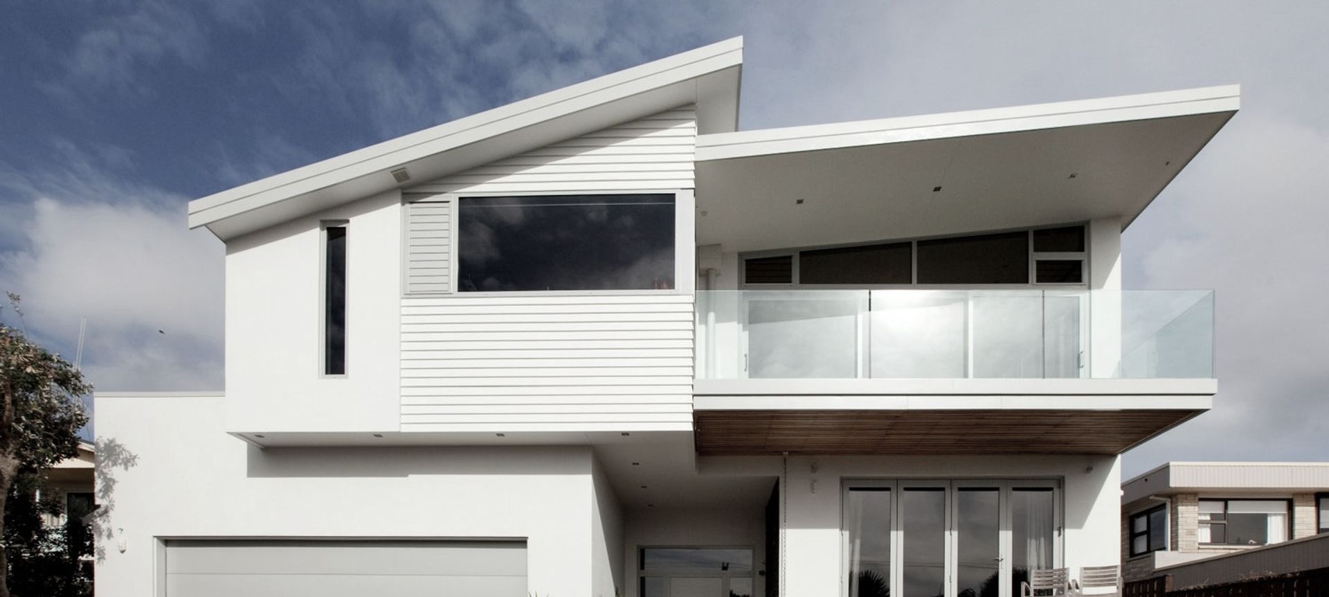 Oceanbeach Road banner