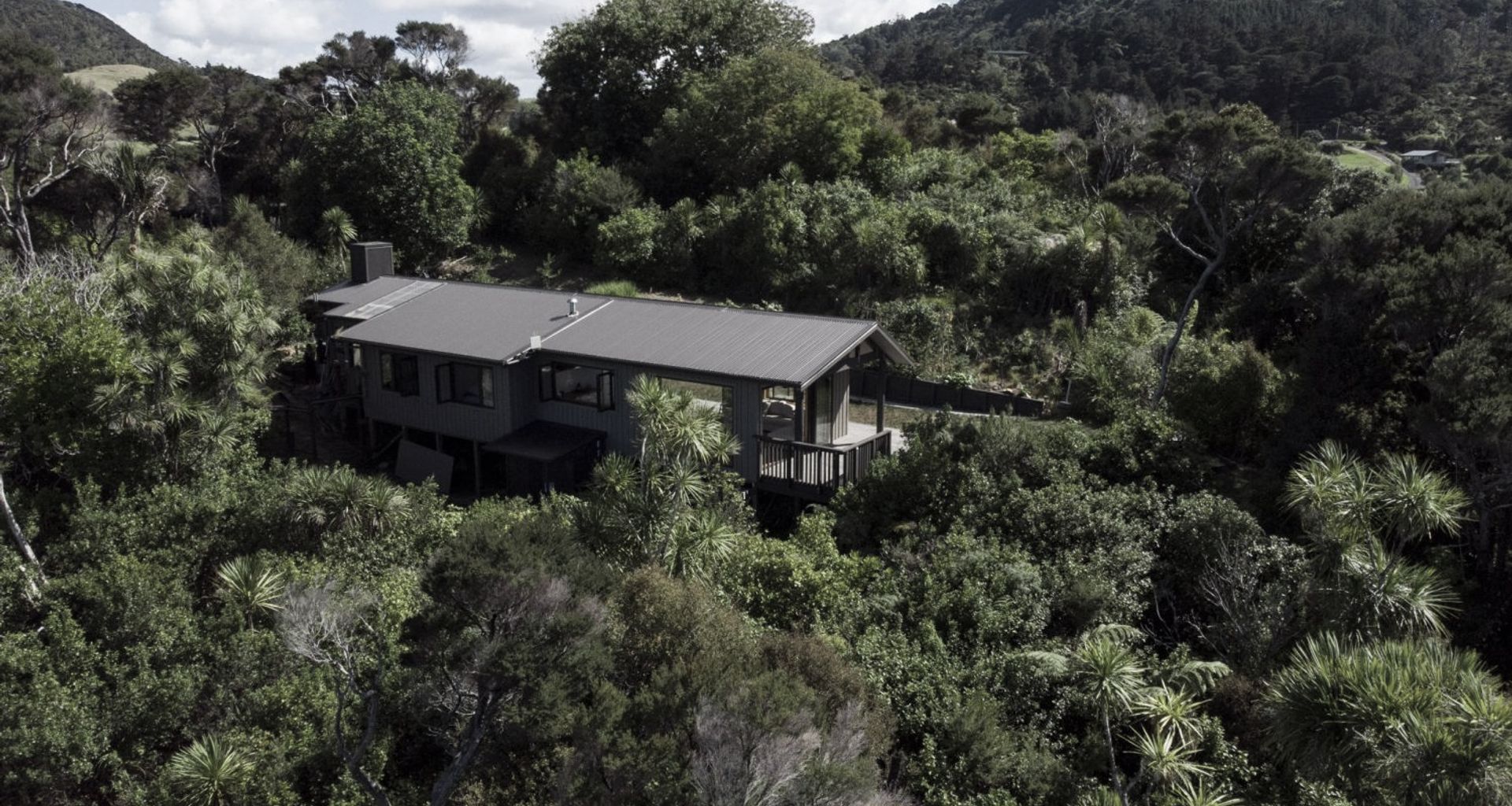 Off Grid Eco Living banner