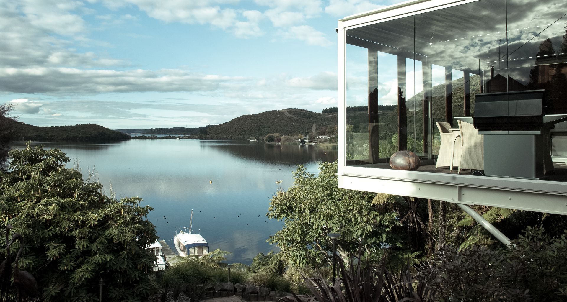 Okawa Bay Lake Rotoiti banner