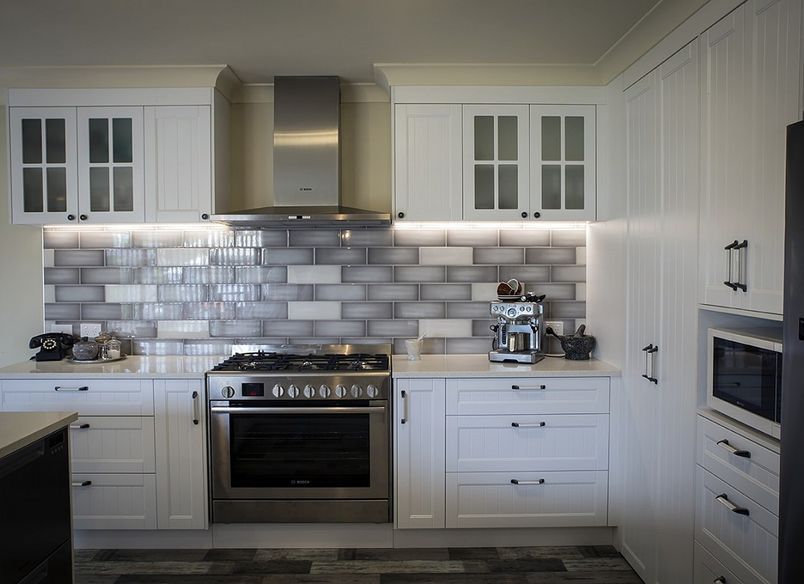 Omokoroa Kitchen II
