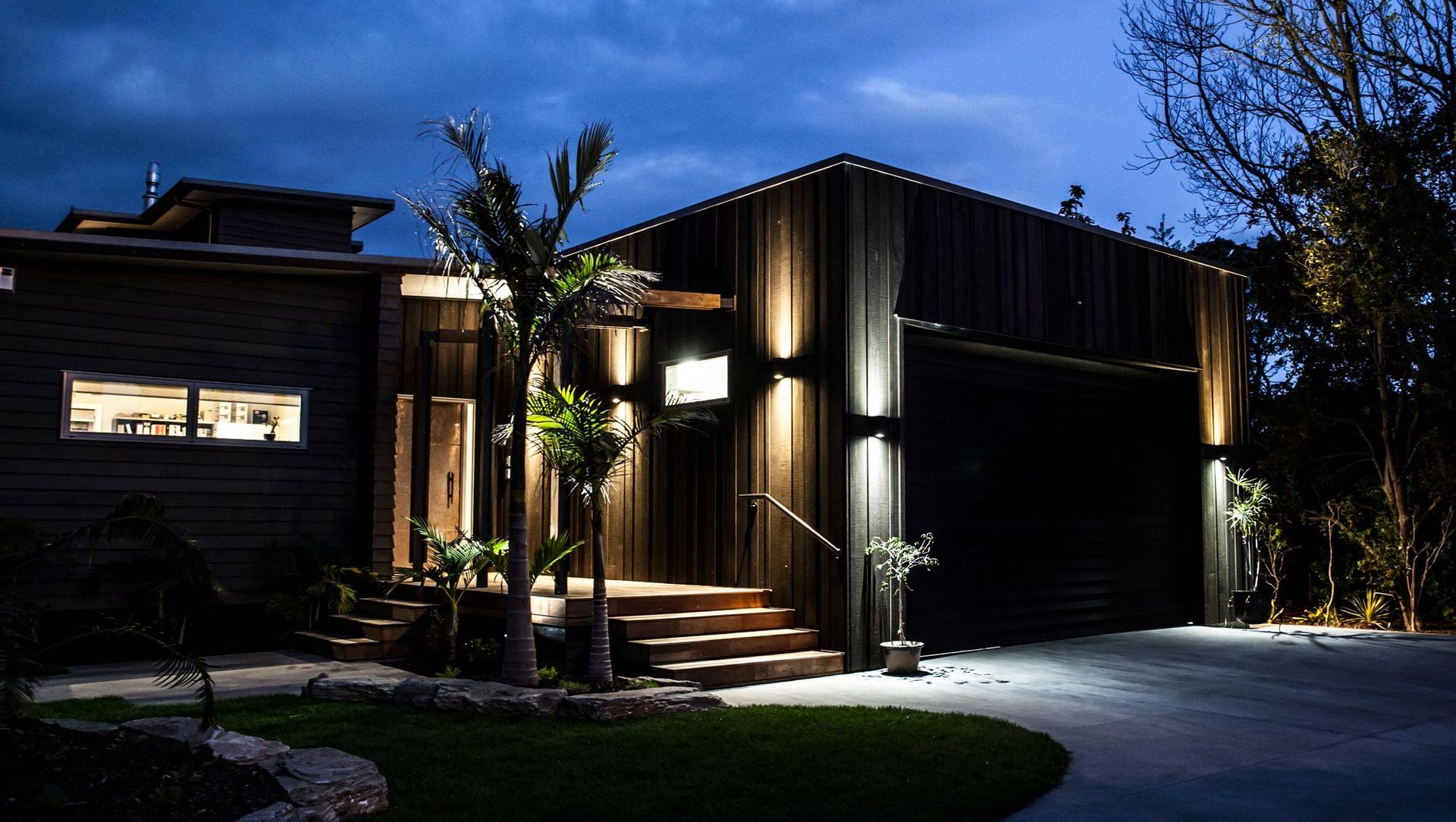 One Tree Point Home banner