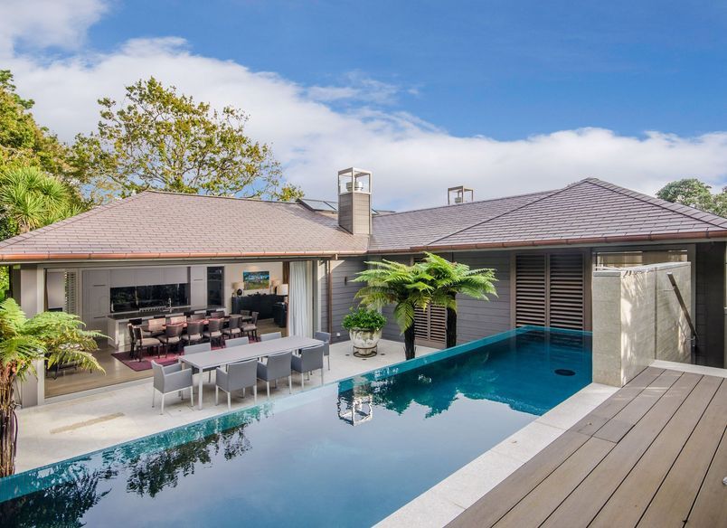 One Tree Hill Home