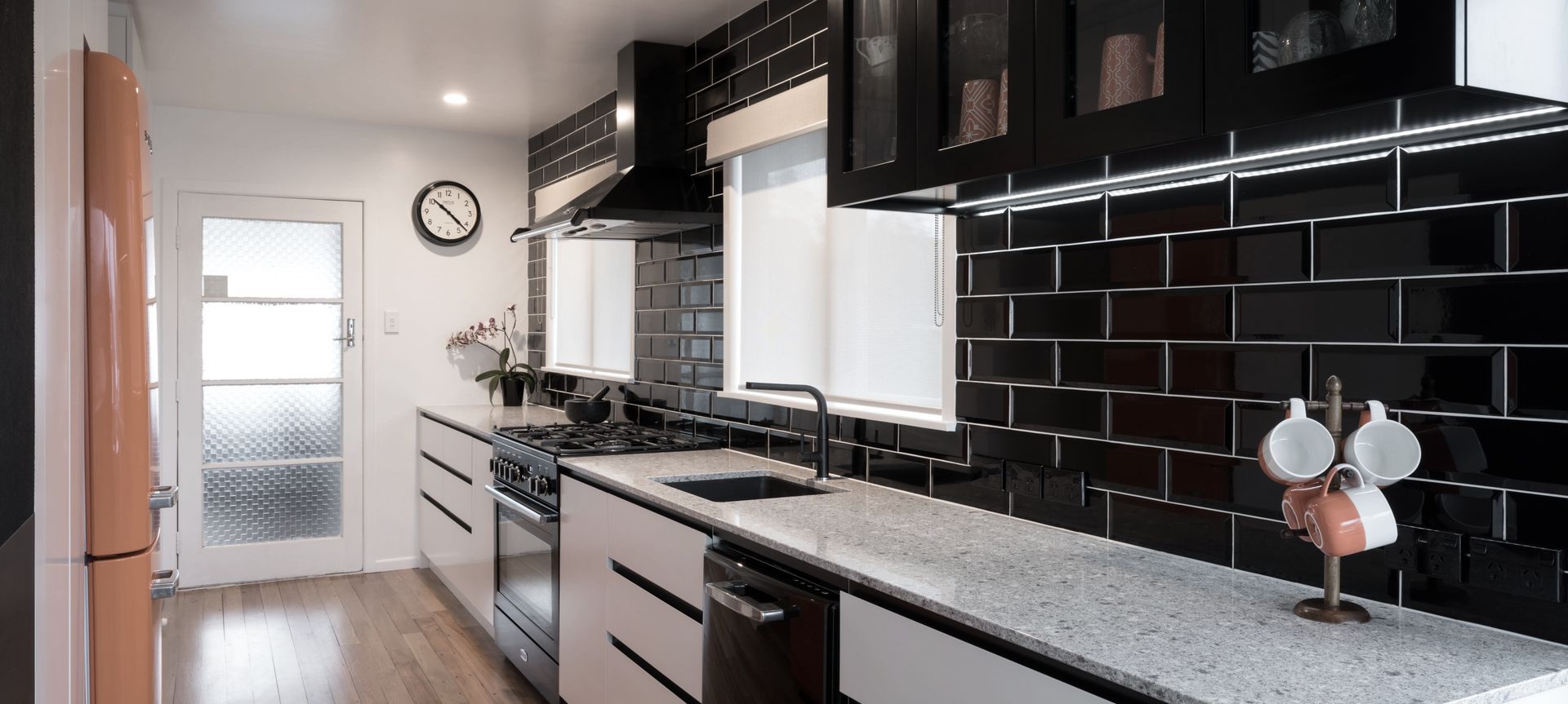 Orange Retro Kitchen banner