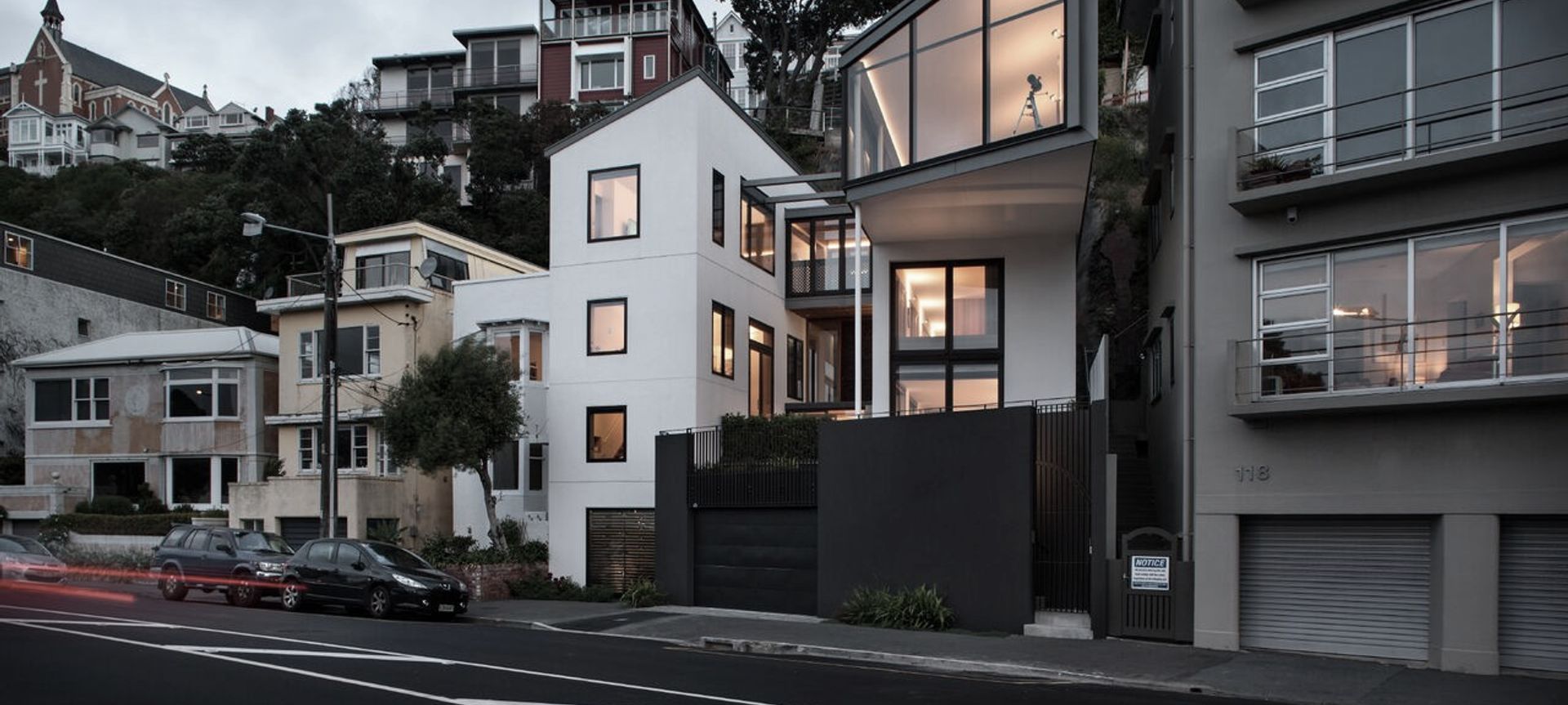 Oriental Bay House banner
