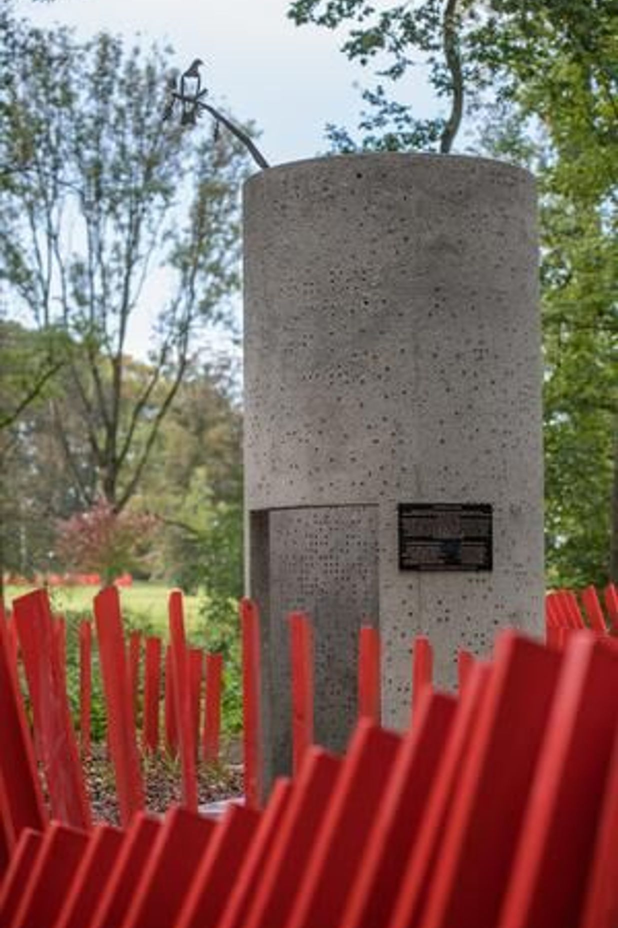 PASSCHENDAELE MEMORIAL AND GARDEN