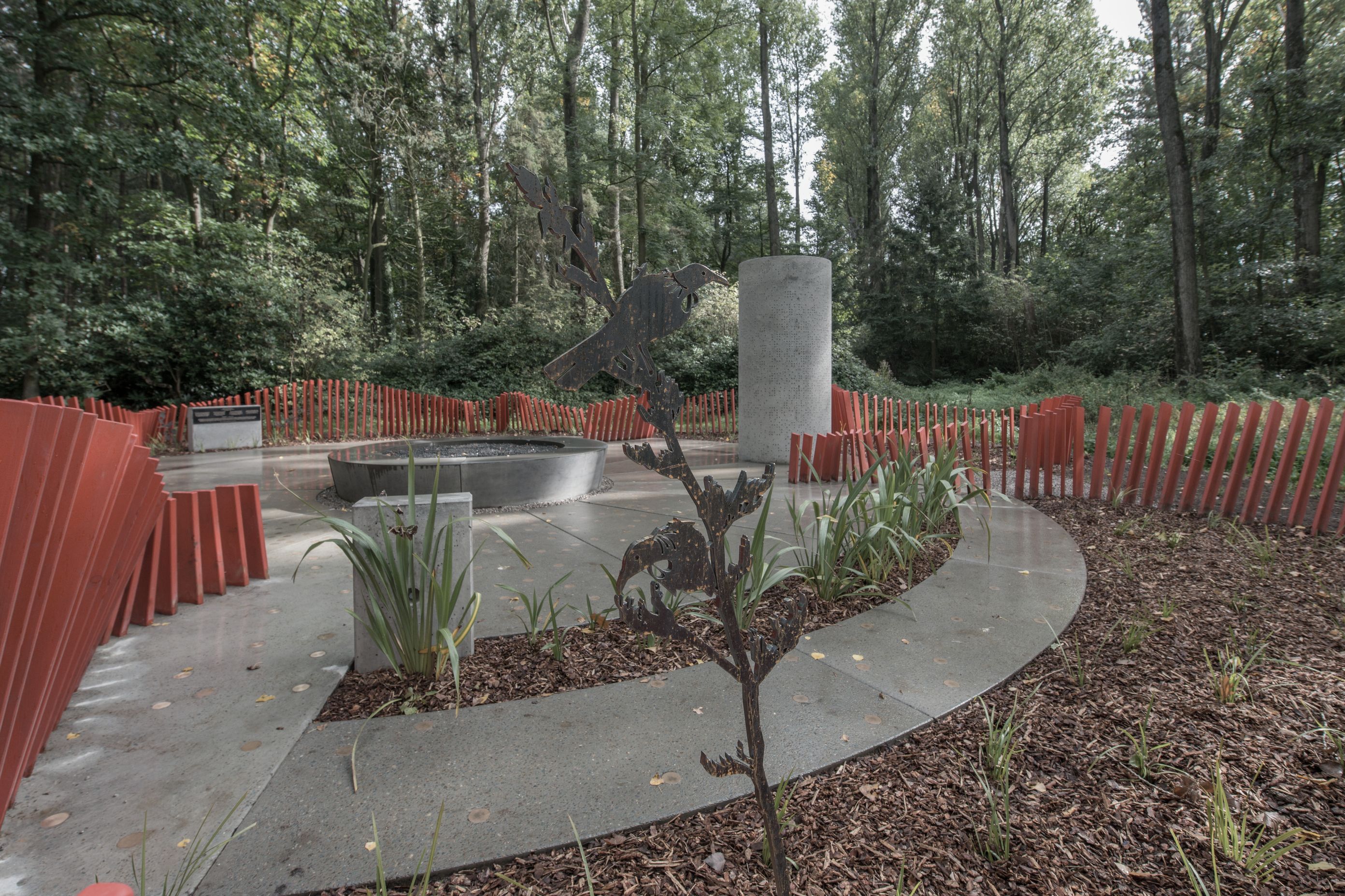 PASSCHENDAELE MEMORIAL AND GARDEN