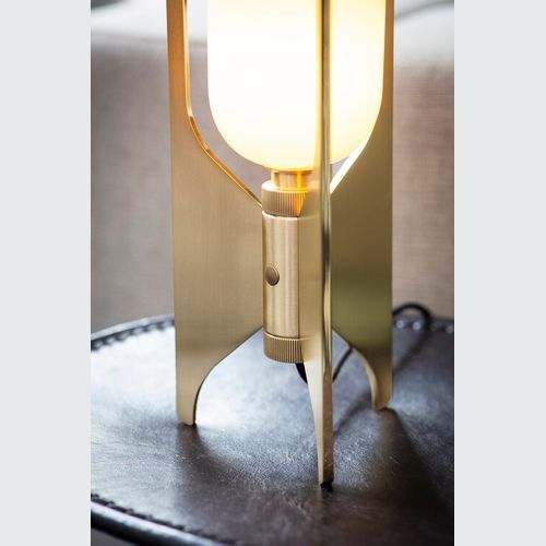 Pennon Table Lamp