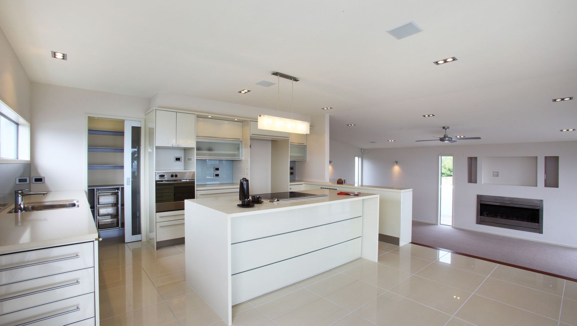 Papamoa Beach Living banner