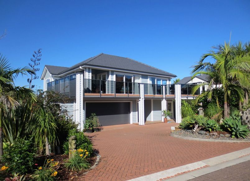 Papamoa Beach Road