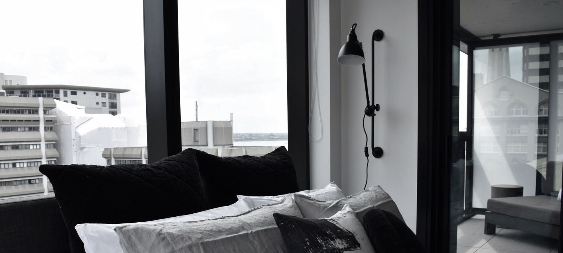 Park Residence Urban Apartment banner