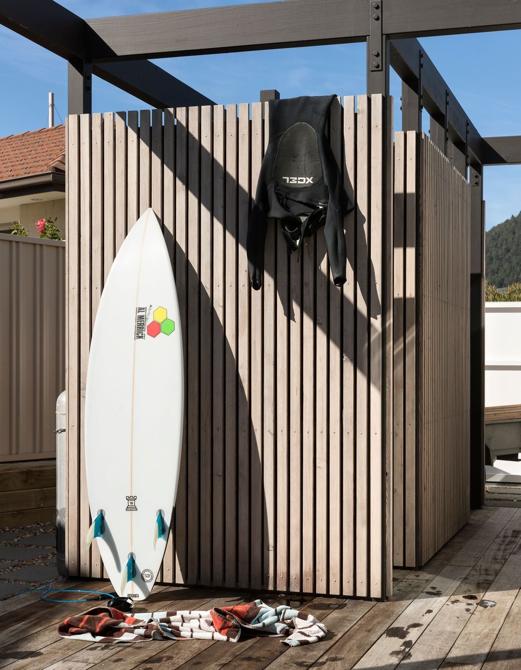 Outdoor showers + filleting station.