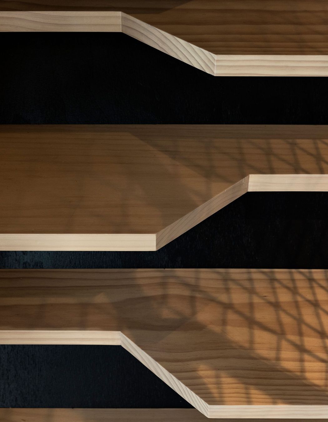 Space-saver stair: detail.