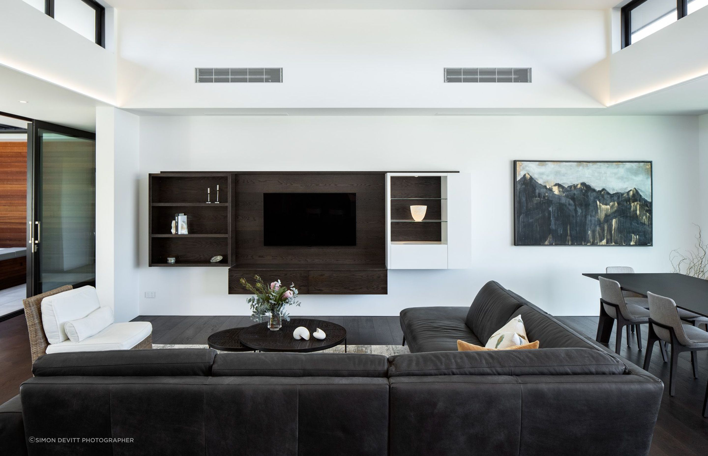The lounge features clerestory windows on either side, ensuring it is filled with light all the year round.