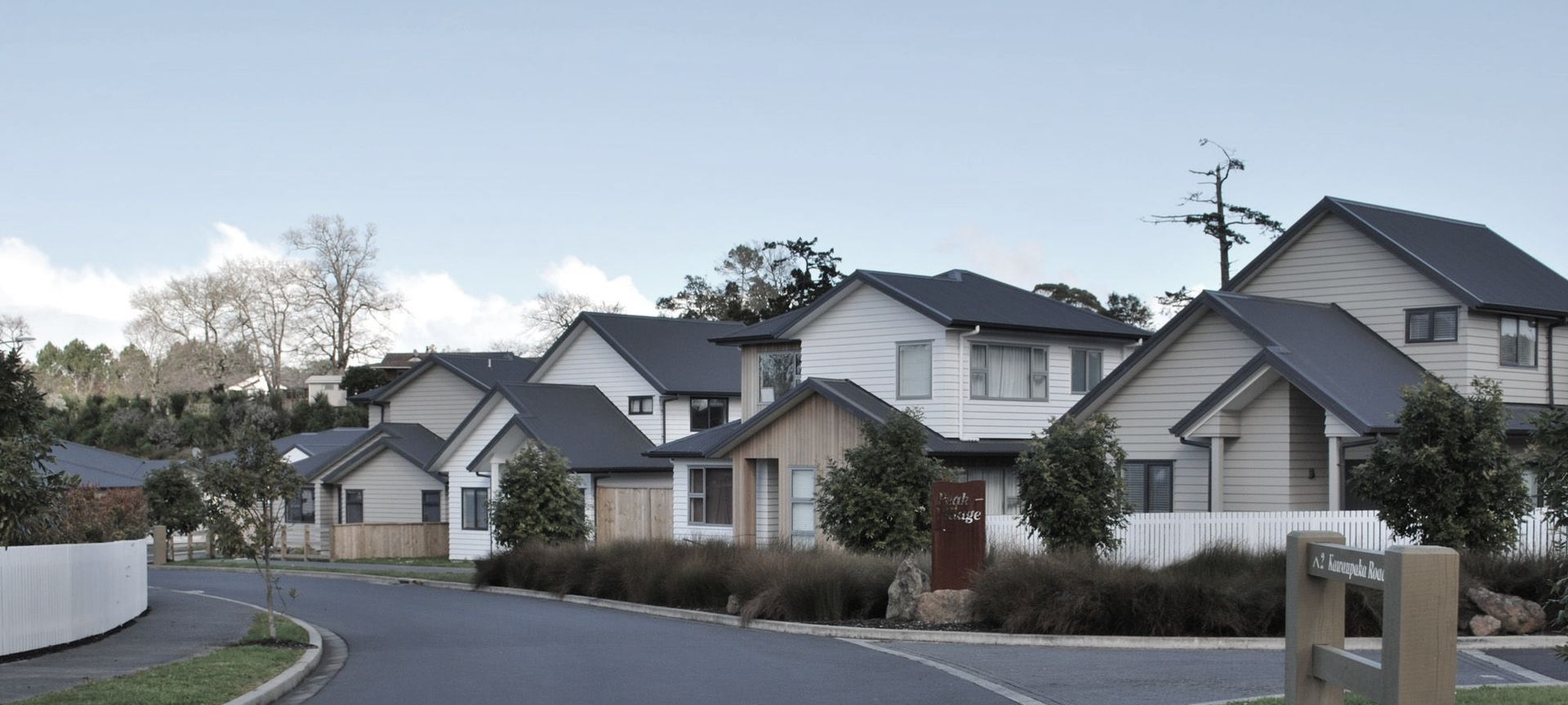 Peak Road Village – Kaukapakapa banner