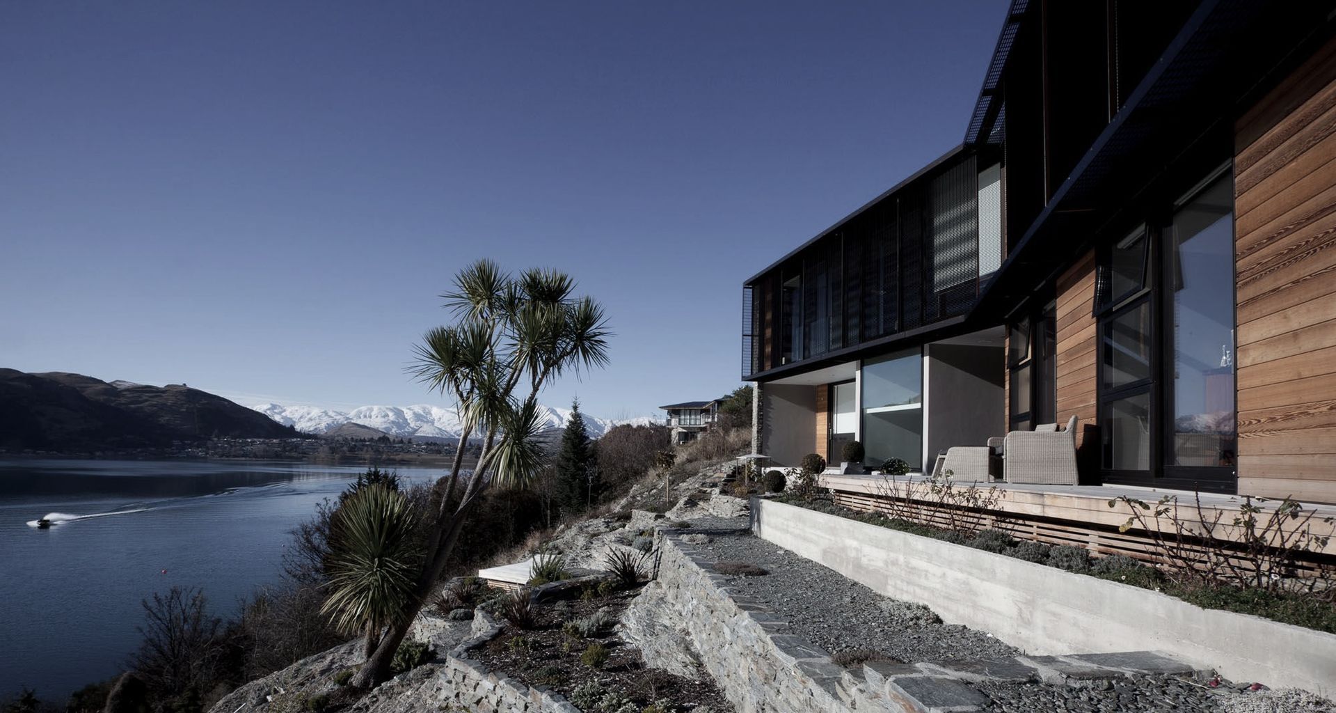 Peninsular Road | Warren Mahoney Architects banner