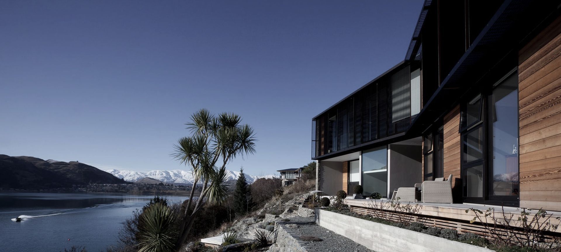 Peninsular Road | Warren Mahoney Architects banner