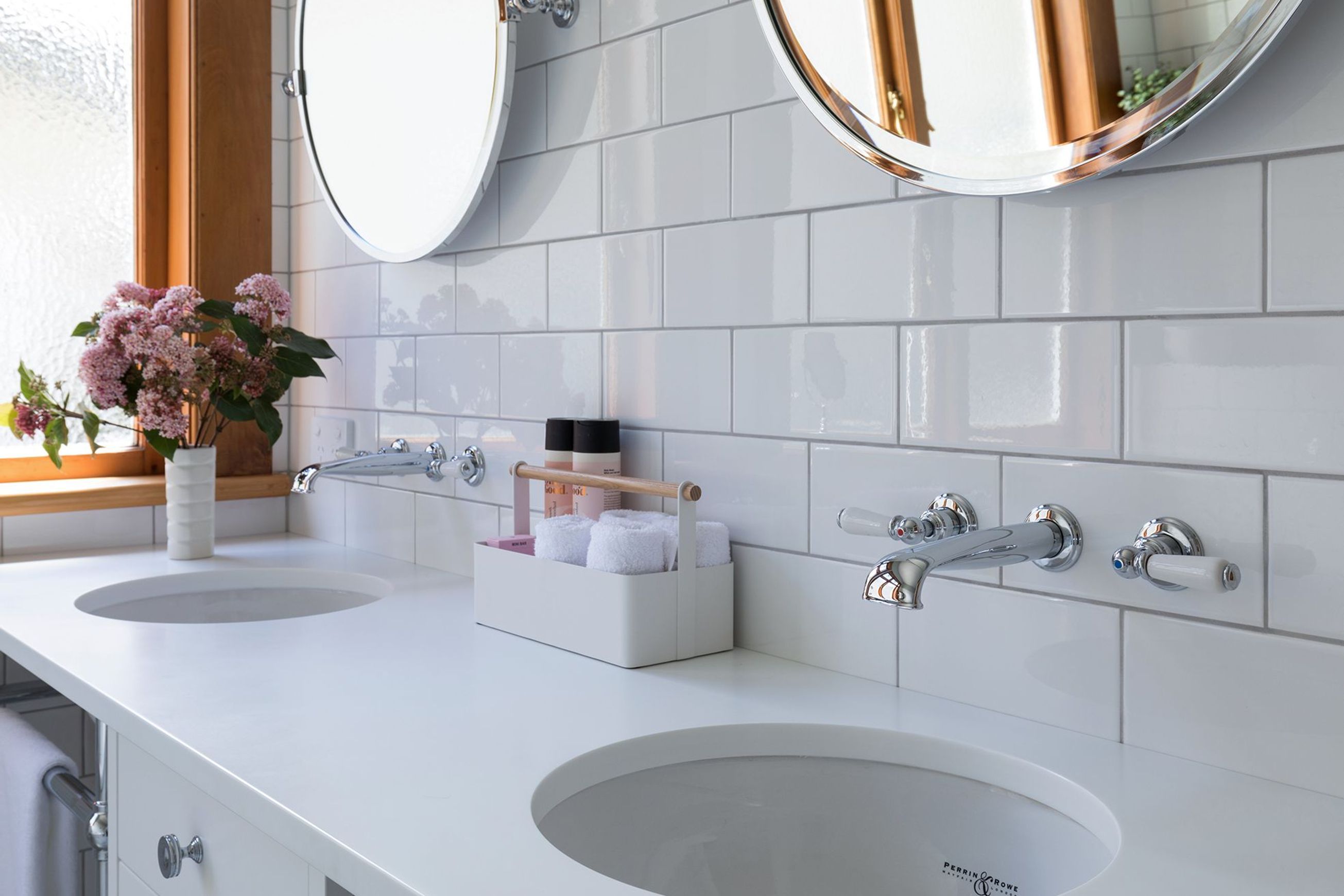Perrin & Rowe Low Spout Basin Set