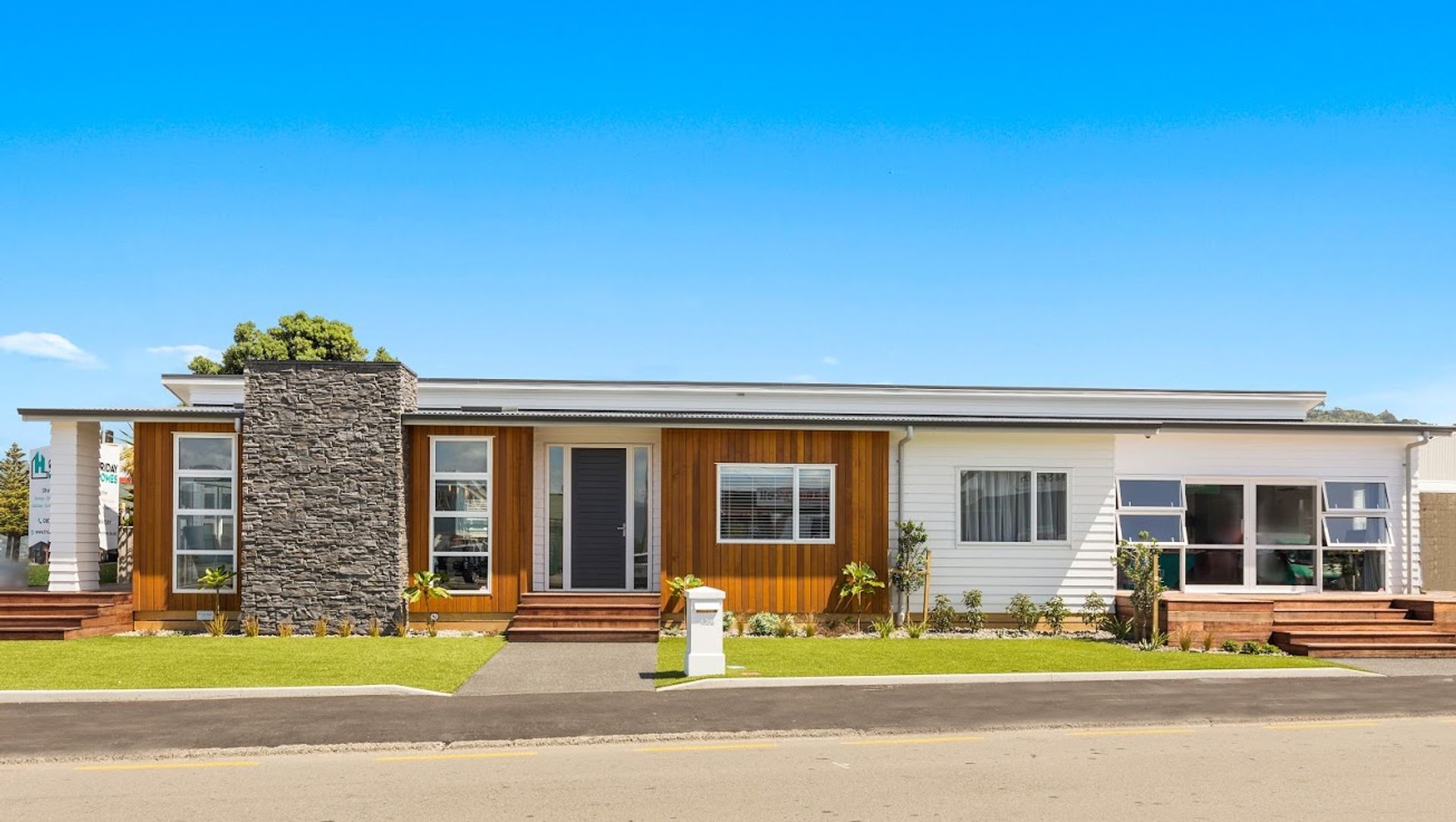 Petone Beachfront banner
