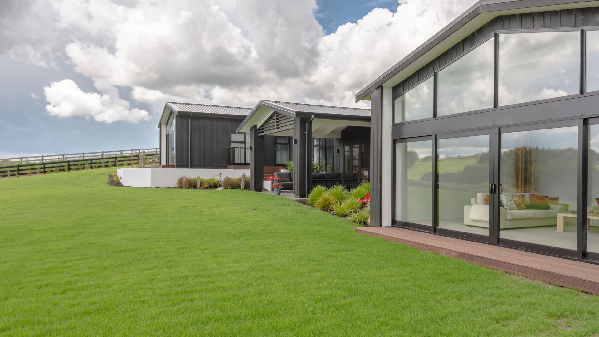 Totara House banner