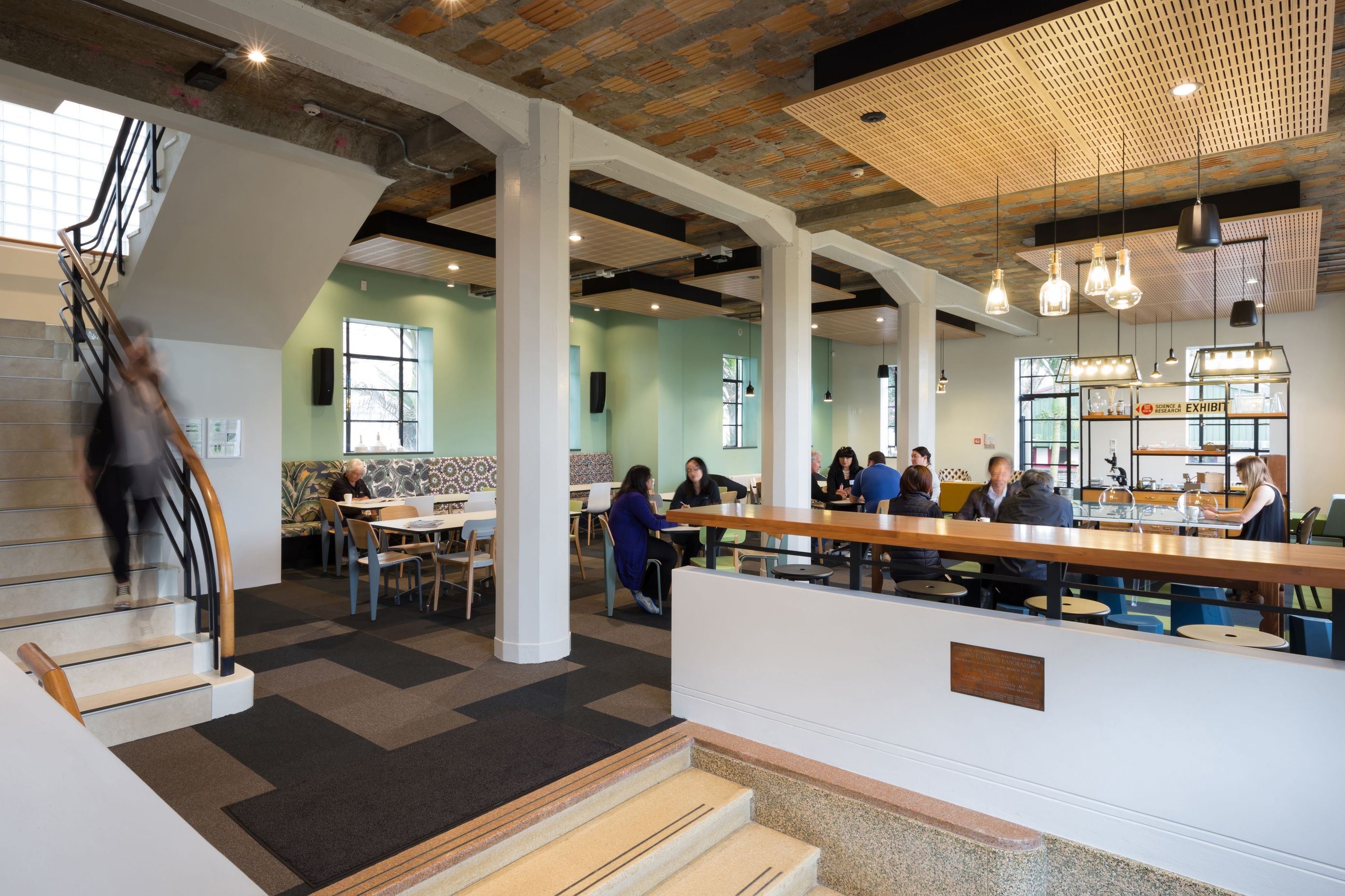 Social Hub