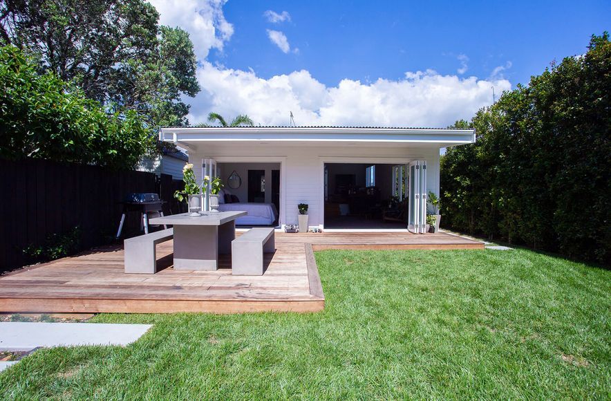 Point Chev Home Extension