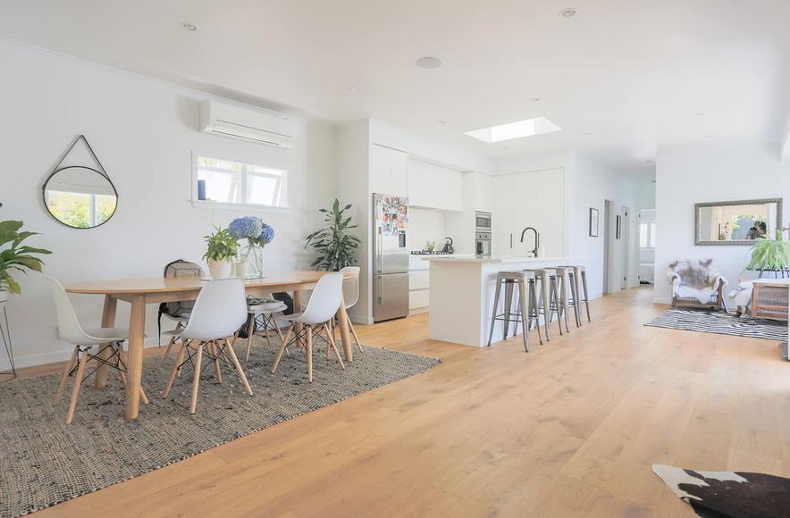 Point Chev Home Extension