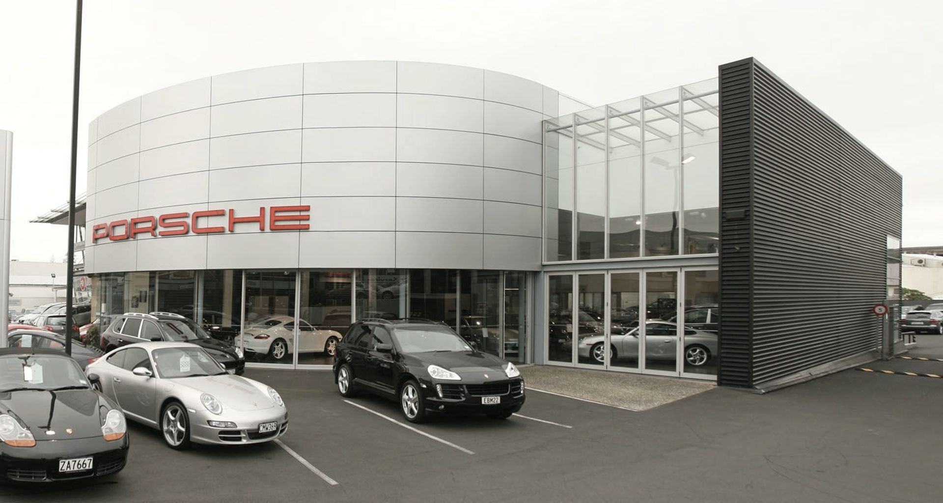 Porsche Showroom banner