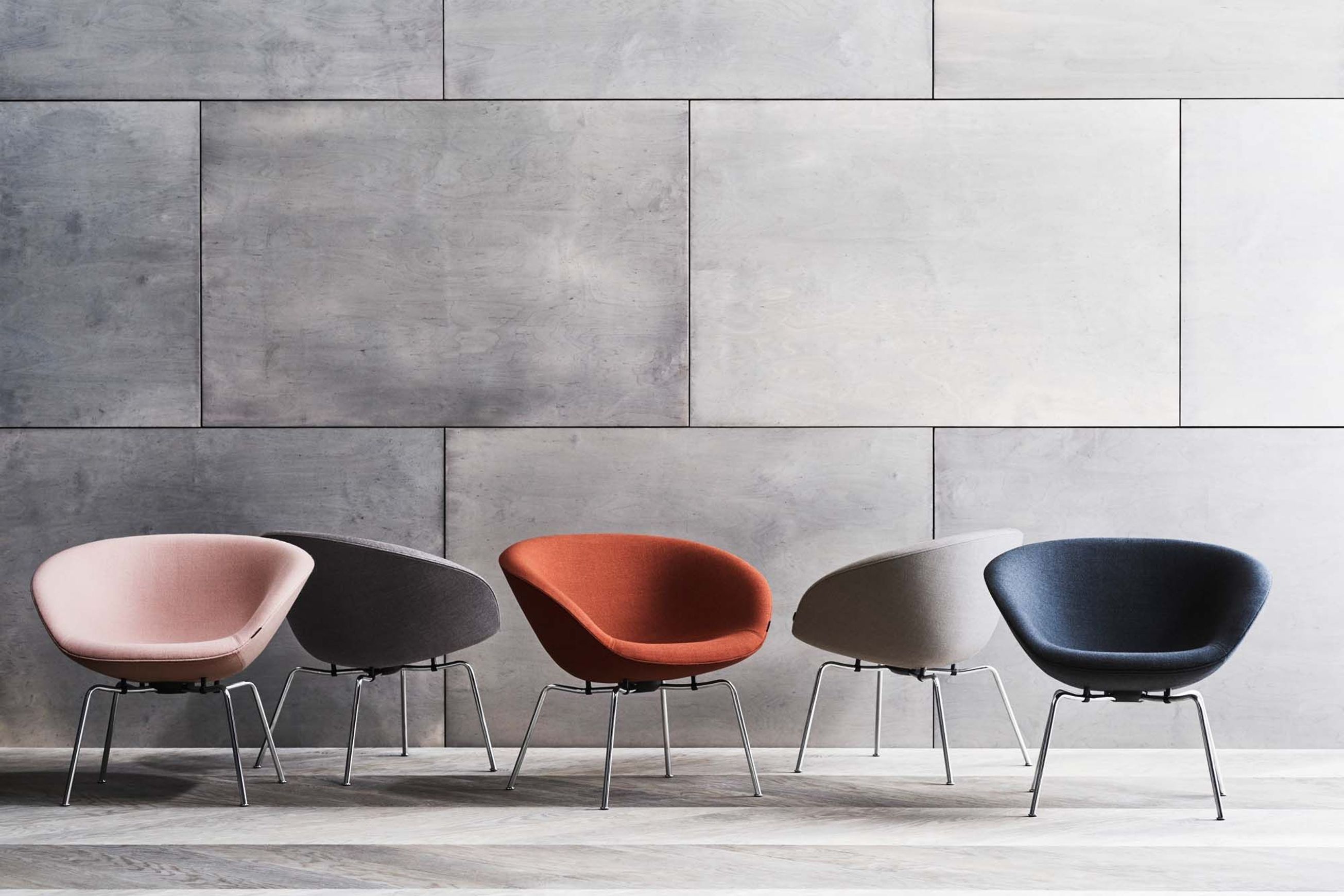 Pot Chair by Fritz Hansen