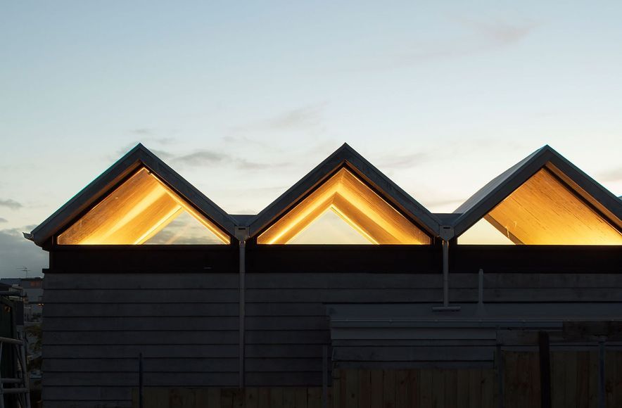 Poured Pleats: reviving the gable form