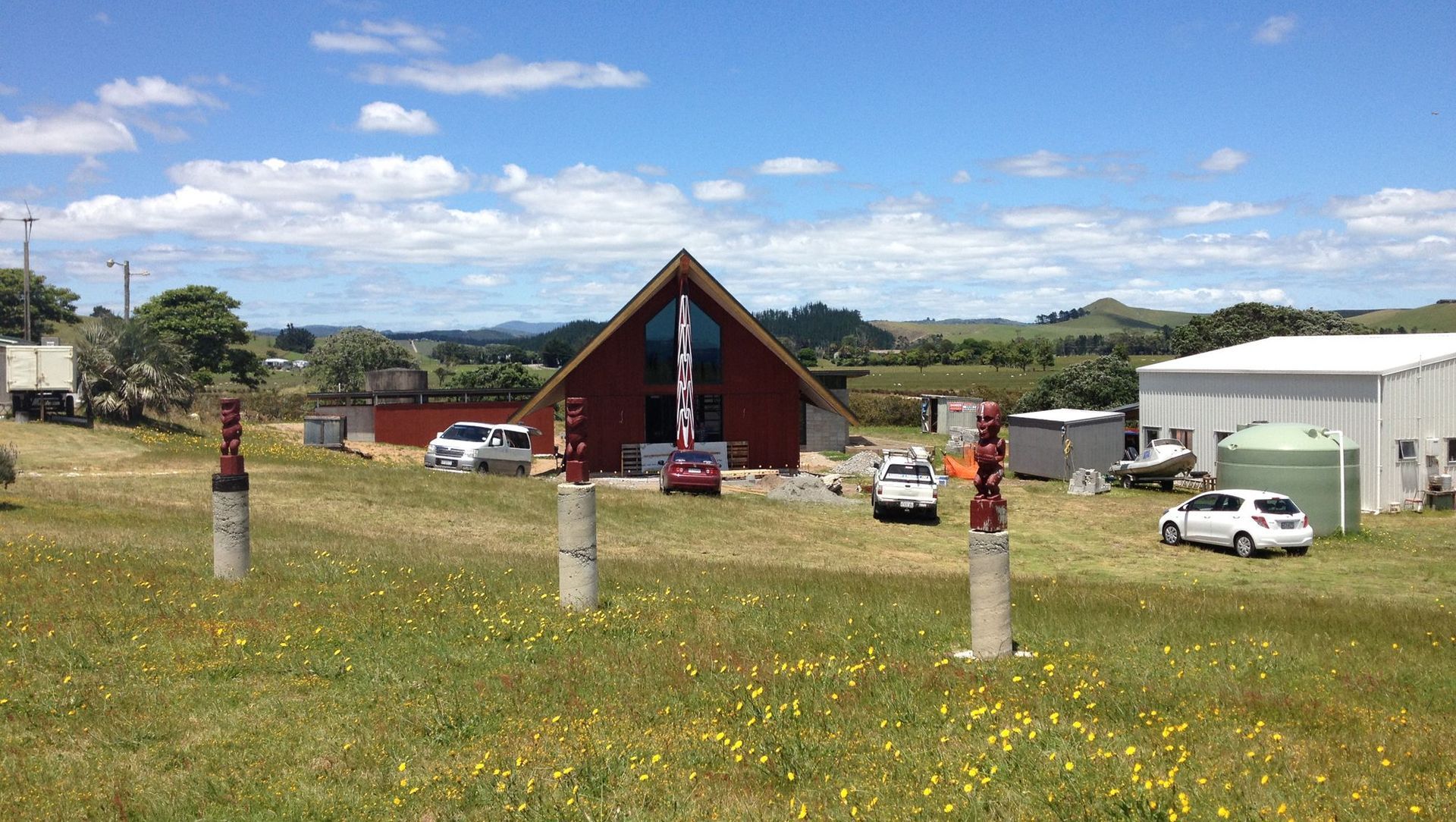 Kupe Waka Centre, Te Aurere banner