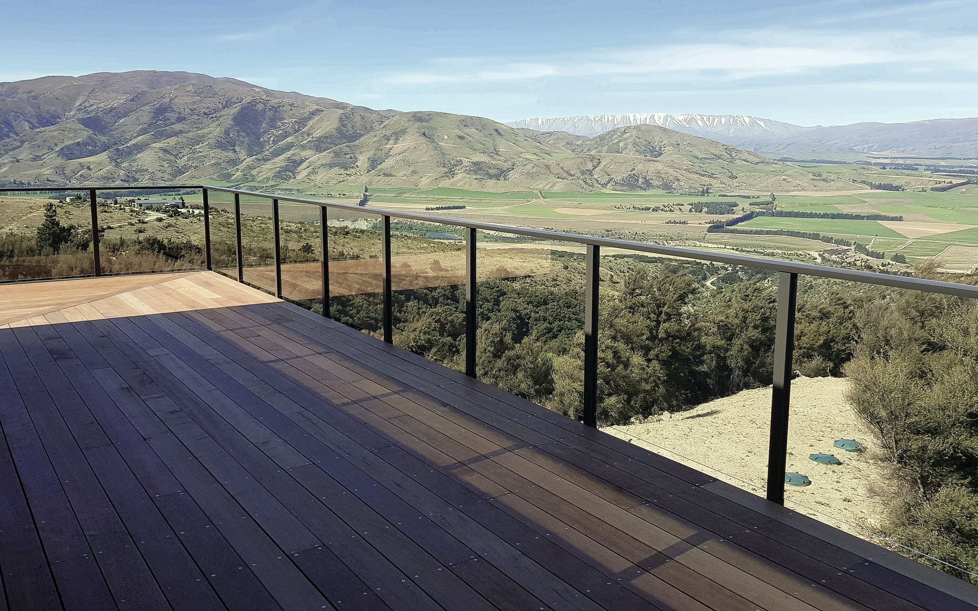 Hero Banner for Provista Balustrade Systems