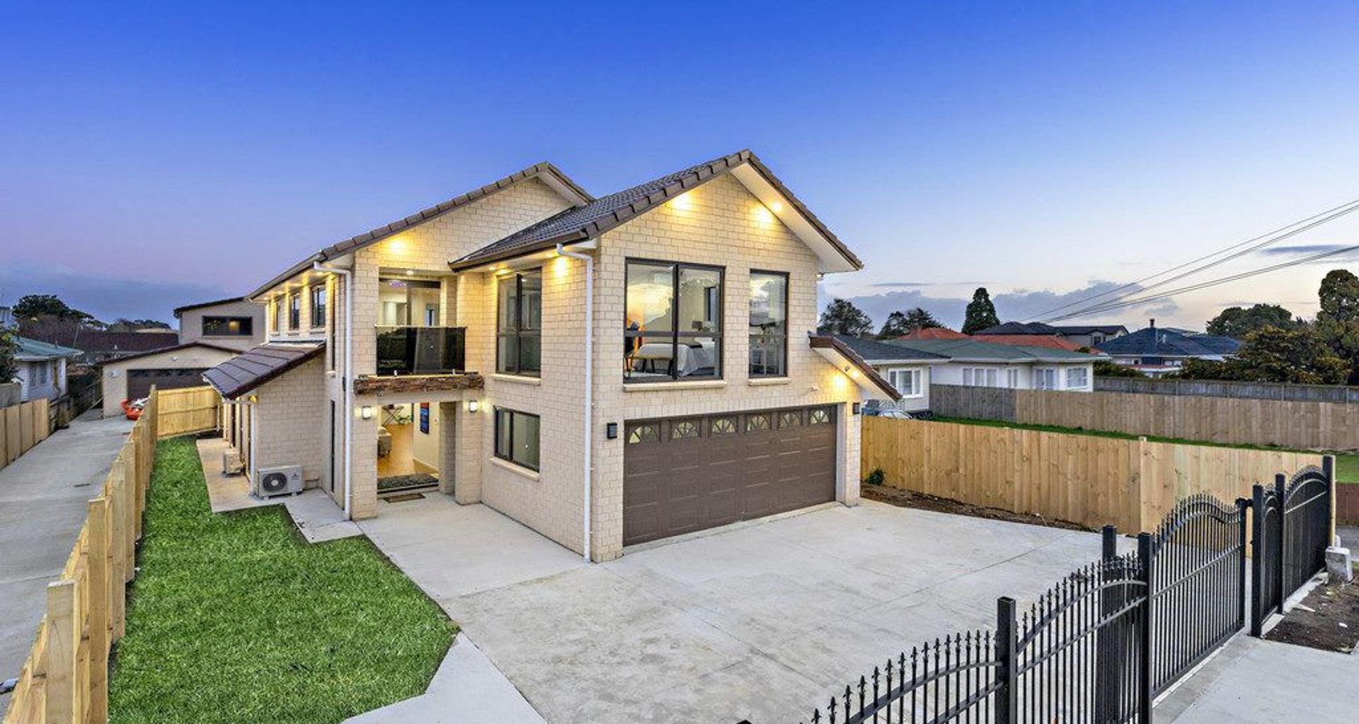 Puhinui Road Houses banner