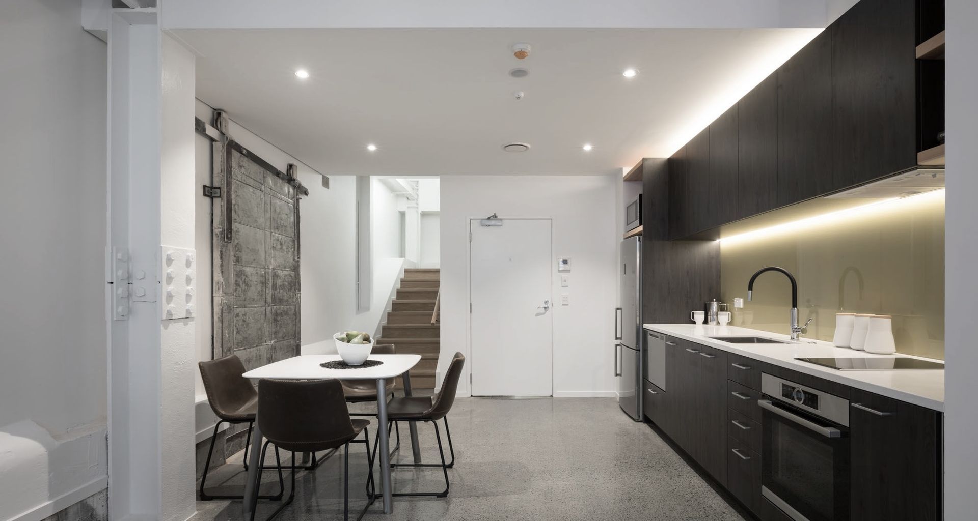Queen Street Apartments banner