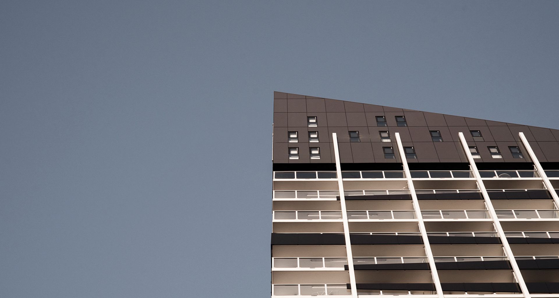 Queens Residences banner