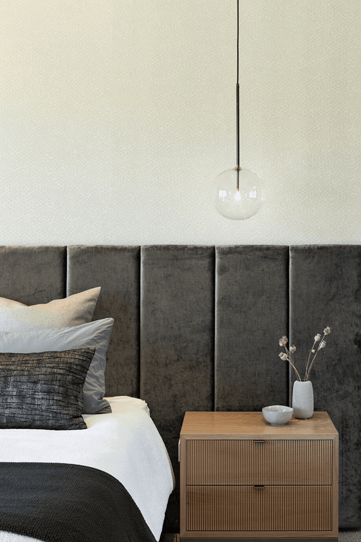 This bespoke head board pairs easily and casually with the custo