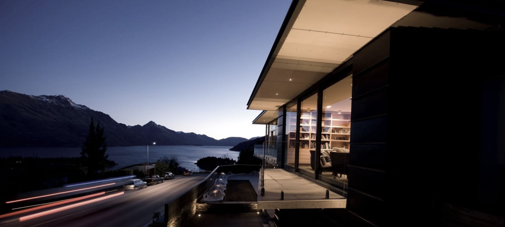 Queenstown House banner