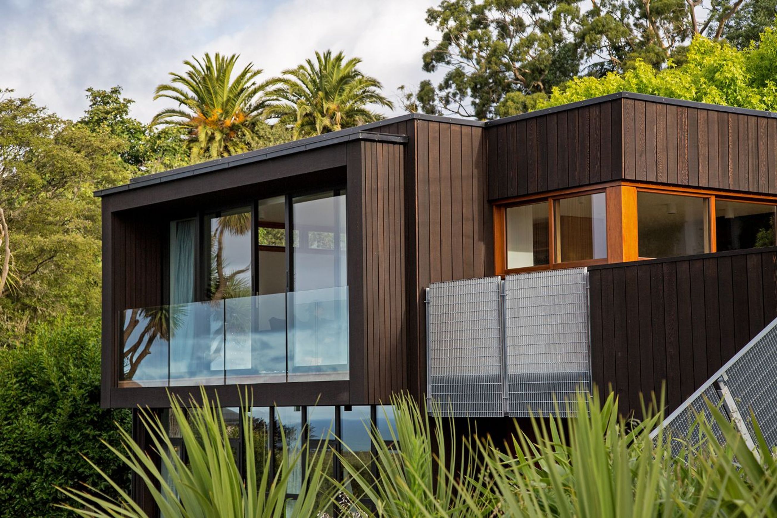 Vertical Shiplap Weatherboard System